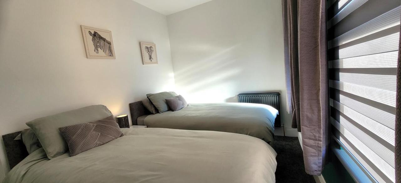 Sutherland St - 2 Bed Home With Free Parking Γιορκ Εξωτερικό φωτογραφία